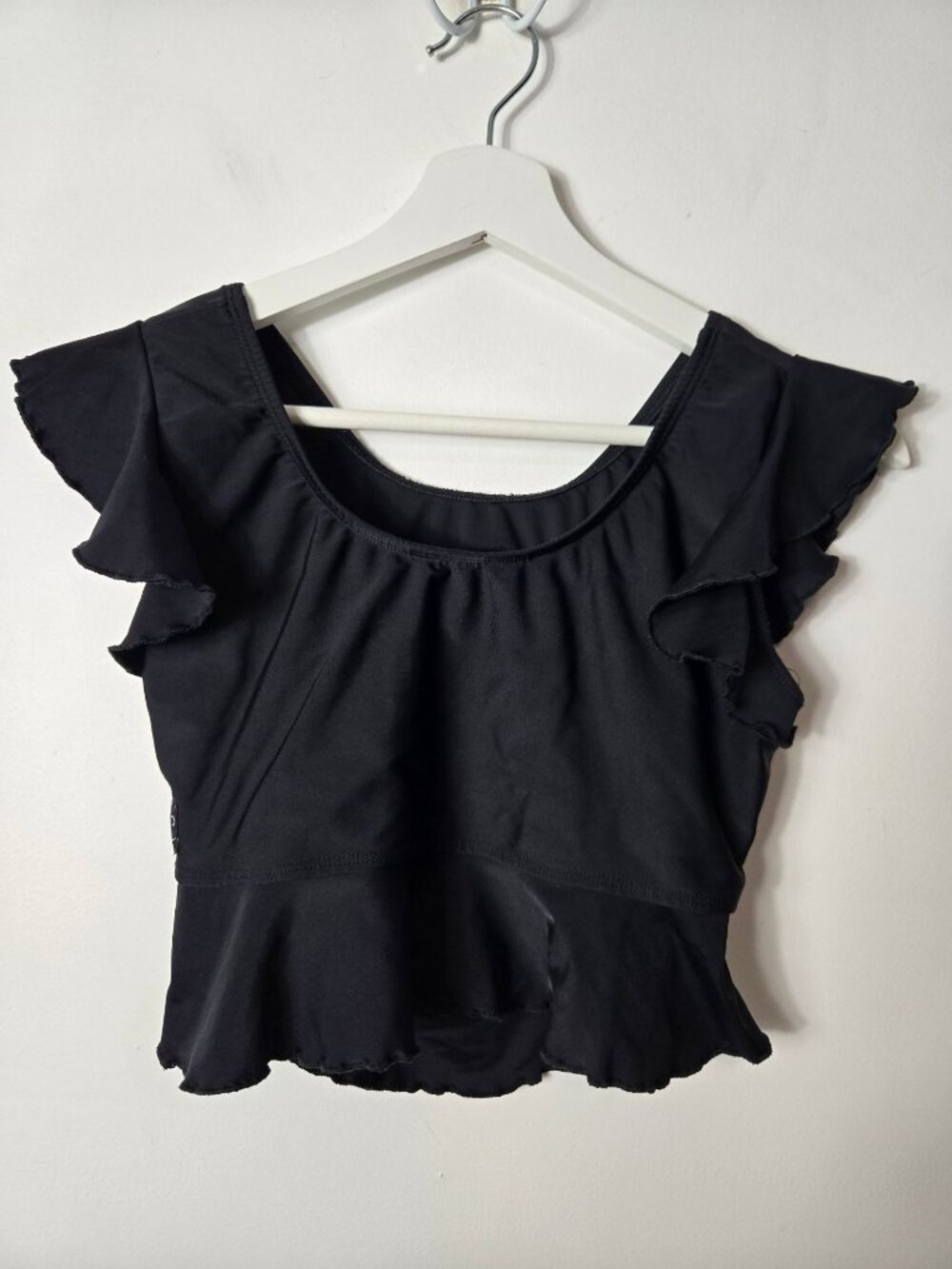Kandi Kouture All Dolled Up Crop Top Size L Teen Black Ruffle Dancewear
